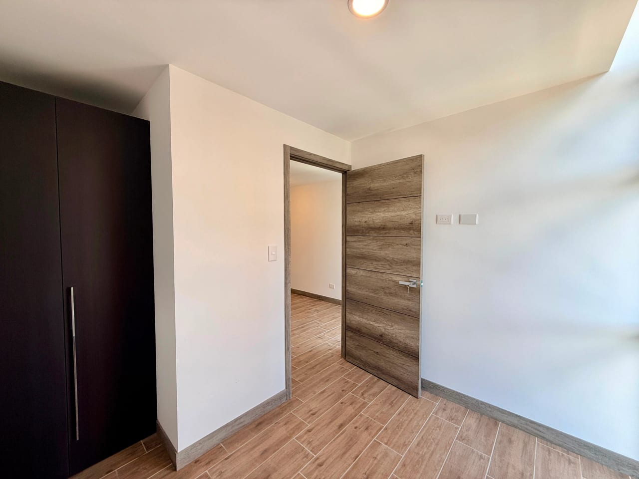 Apartamento en alquiler en edificio Kiintea zona 15 — Apartamento en Alquiler en Zona 15, Guatemala, Ciudad — foto 11 de 16
