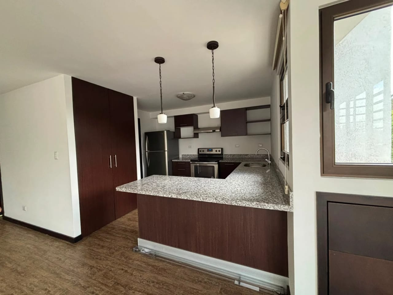 Apartamento en alquiler en edifcio Torre 360 zona 15 — Apartamento en Alquiler en Zona 15, Guatemala, Ciudad — foto 3 de 9