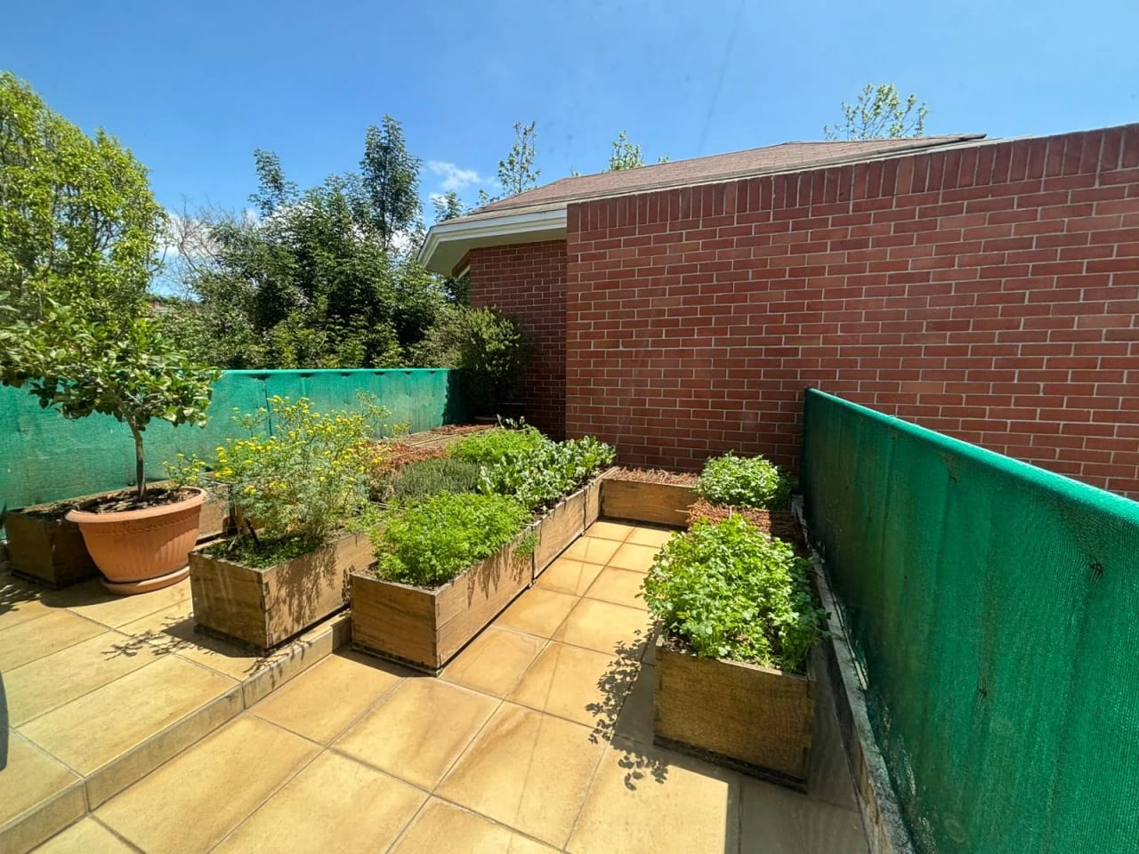 Casa en venta en Colinas de Castel km 20 Fraijanes — Casa en Venta en Carretera a El Salvador, Guatemala, Ciudad — foto 4 de 17