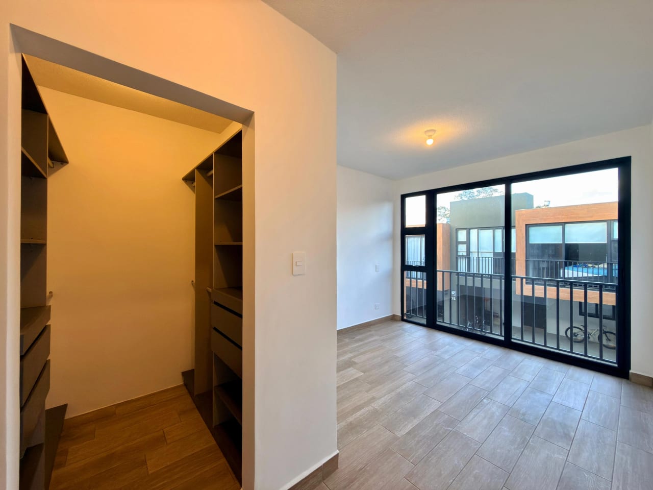 Casa en venta en condominio Laureles zona 16 — Casa en Venta en Zona 16, Guatemala, Ciudad — foto 7 de 17