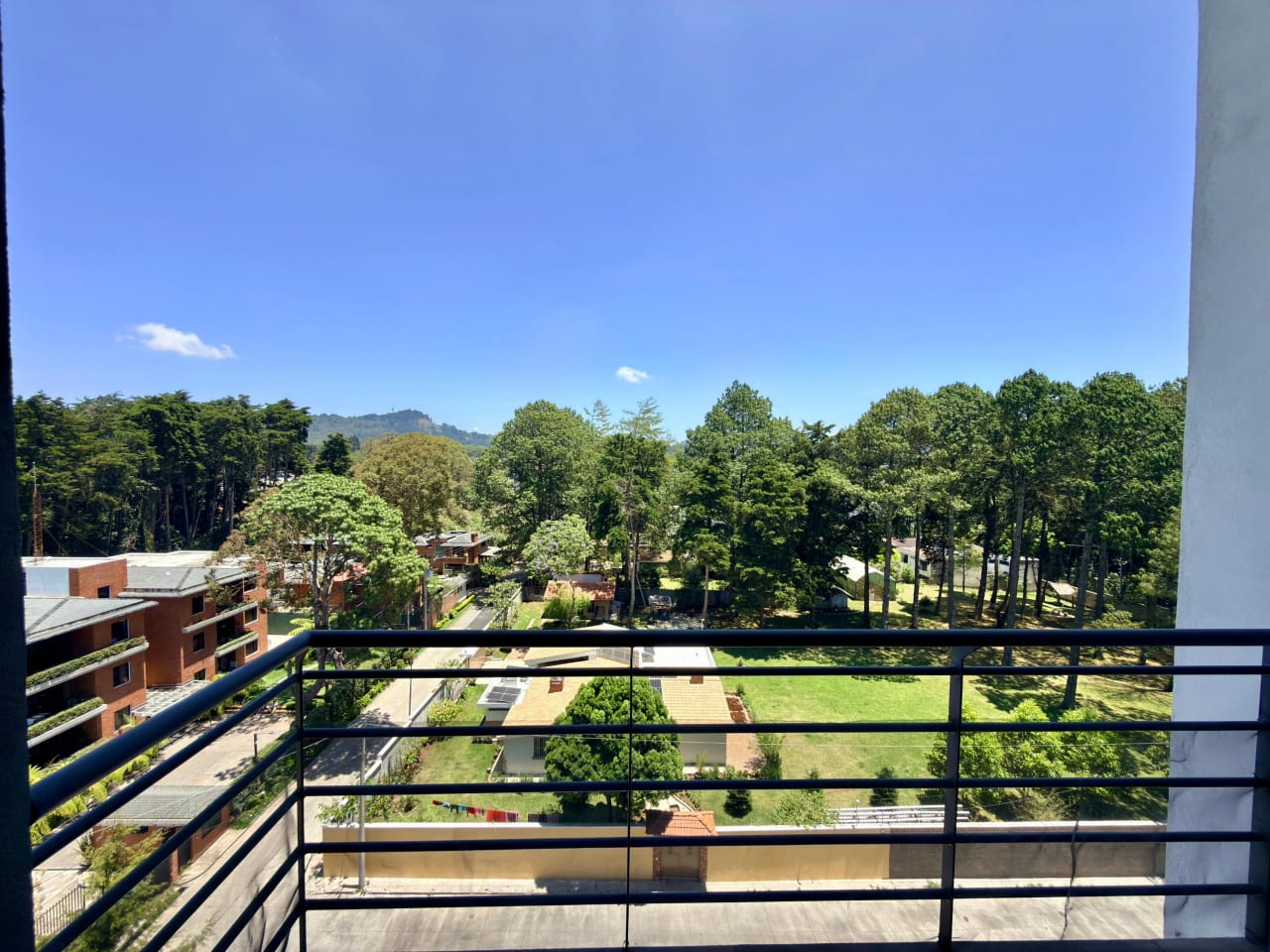 Apartamento en venta km 14.5 Carretera Salavdor edifcio O2 — Apartamento en Venta en Carretera a El Salvador, Guatemala, Ciudad — foto 1 de 17