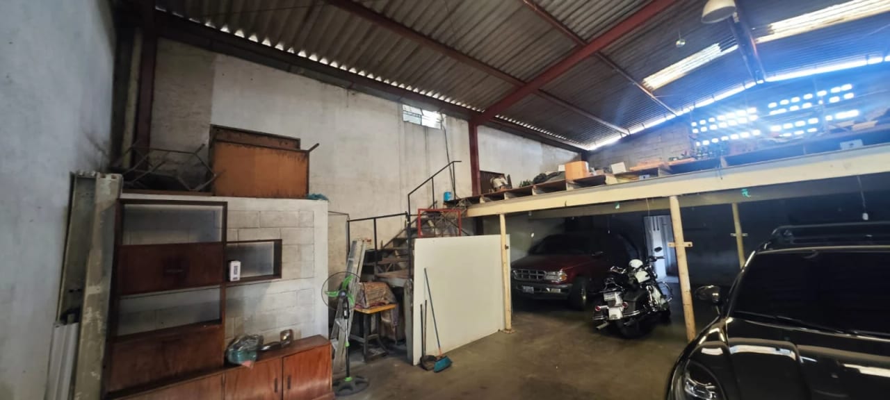 Bodega en alquiler en zona 5 — Bodega / Ofibodega en Alquiler en Zona 5, Guatemala, Ciudad — foto 1 de 5