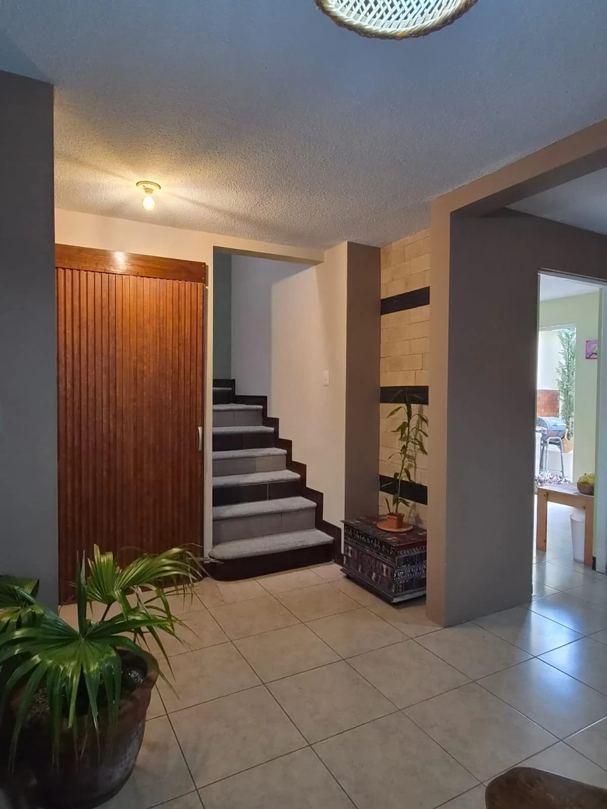 Casa en venta condominio Vistas de la Paz zona 5 — Casa en Venta en Zona 5, Guatemala, Ciudad — foto 3 de 17