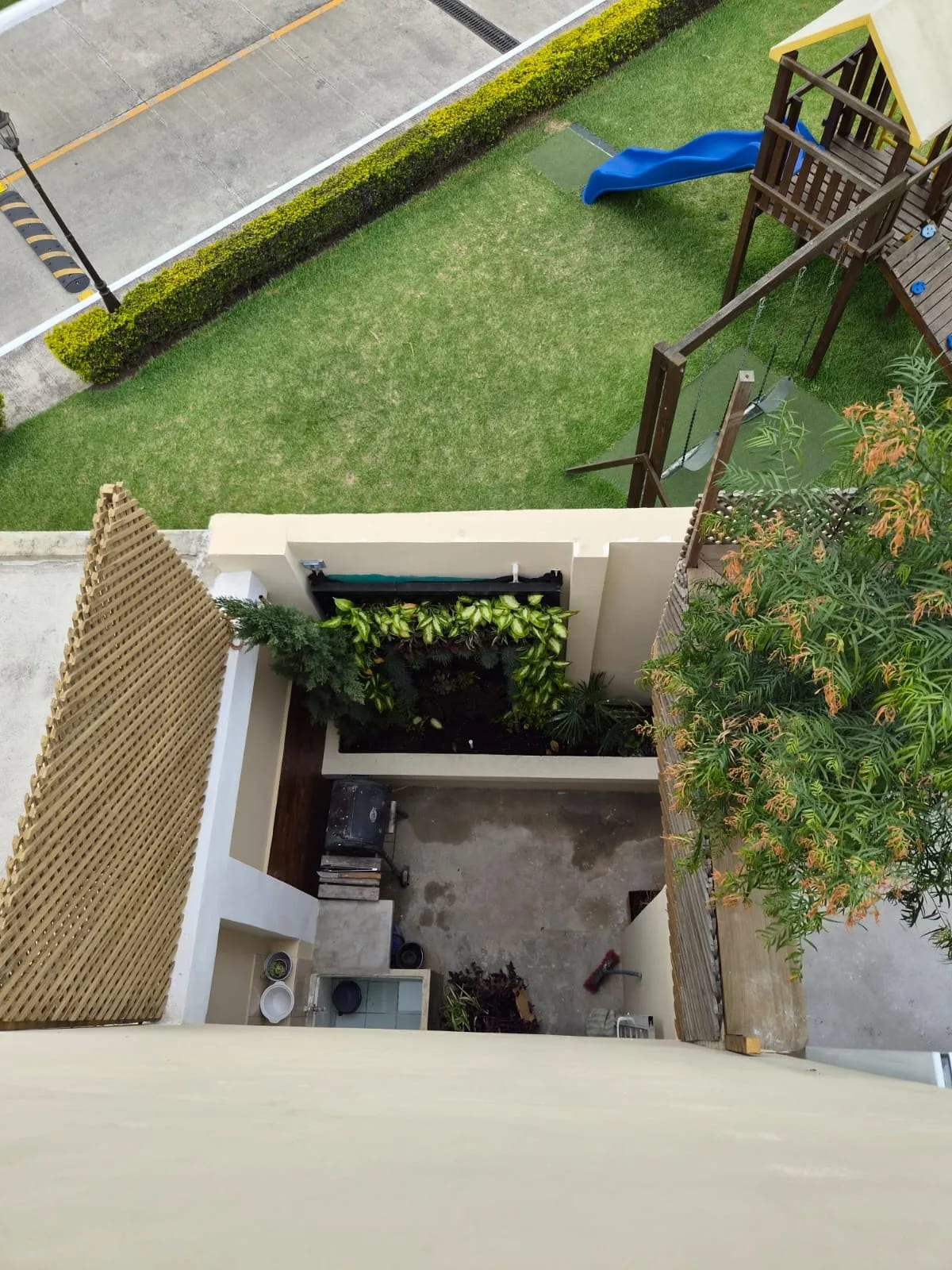 Casa en venta en condominio Vistas de la Paz zona 5 — Casa en Venta en Zona 5, Guatemala, Ciudad — foto 7 de 17