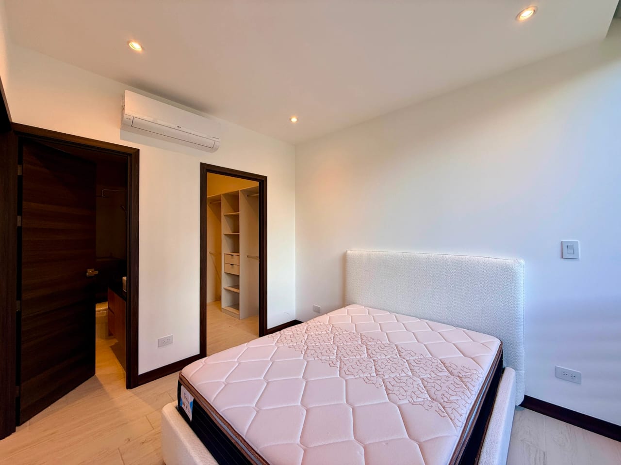 Apartamento en alquiler en Spazio zona 15 — Apartamento en Alquiler en Zona 15, Guatemala, Ciudad — foto 6 de 15