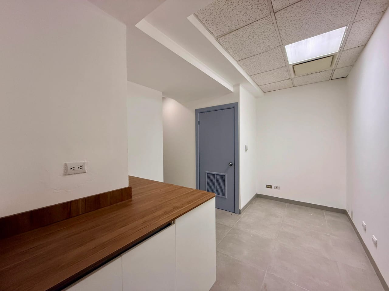 Oficina en venta en Europlaza zona 14 — Oficina en Venta en Zona 14, Guatemala, Ciudad — foto 4 de 17