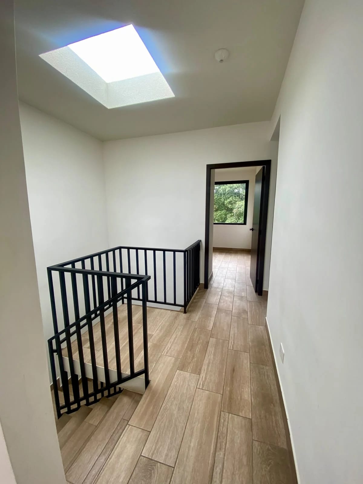 Casa en alquiler en condominio Laureles zona 16 — Casa en Alquiler en Zona 16, Guatemala, Ciudad — foto 16 de 17