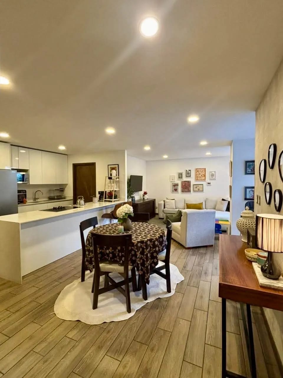 Apartamento con jardin en venta en edificio Dual zona 15 — Apartamento en Venta en Zona 15, Guatemala, Ciudad — foto 2 de 17
