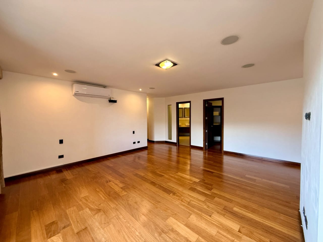 Apartamento en alquiler en edificio Verdino zona 15 — Apartamento en Alquiler en Zona 15, Guatemala, Ciudad — foto 9 de 17