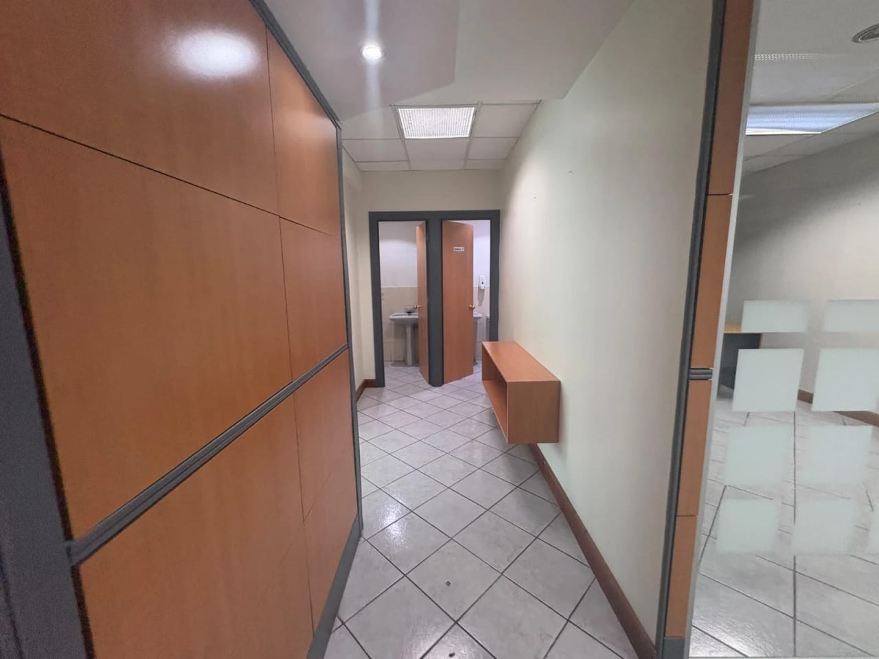 Oficina en venta en Europlaza zona 14 — Oficina en Venta en Zona 14, Guatemala, Ciudad — foto 6 de 14
