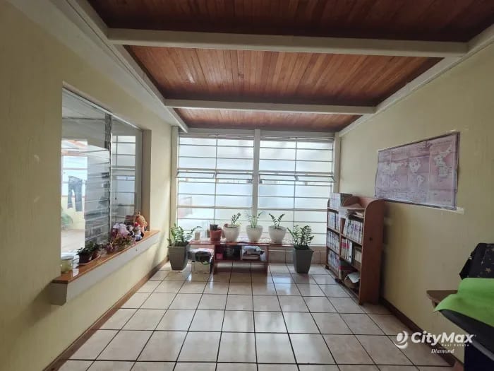 Casa en Venta en Loma Real San Cristobal — Casa en Venta en Zona 8 Mixco, Guatemala, Ciudad — foto 4 de 7