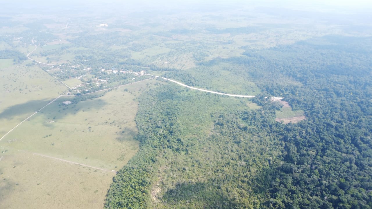 Finca de 4,876 manzanas en Venta en Petén — Finca en Venta en Sayaxché, Petén — foto 5 de 9
