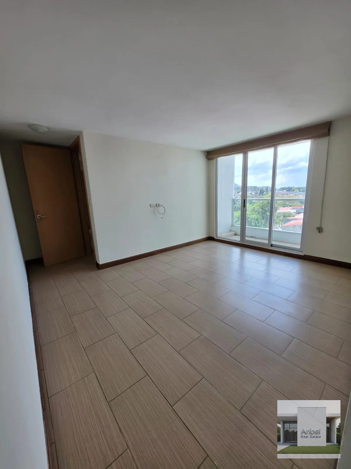 Alquiler Apartamento 3 Dormitorios La Villa Zona 14 — Apartamento en Alquiler en Condado La Villa, Zona 14, Guatemala, Ciudad — foto 8 de 9