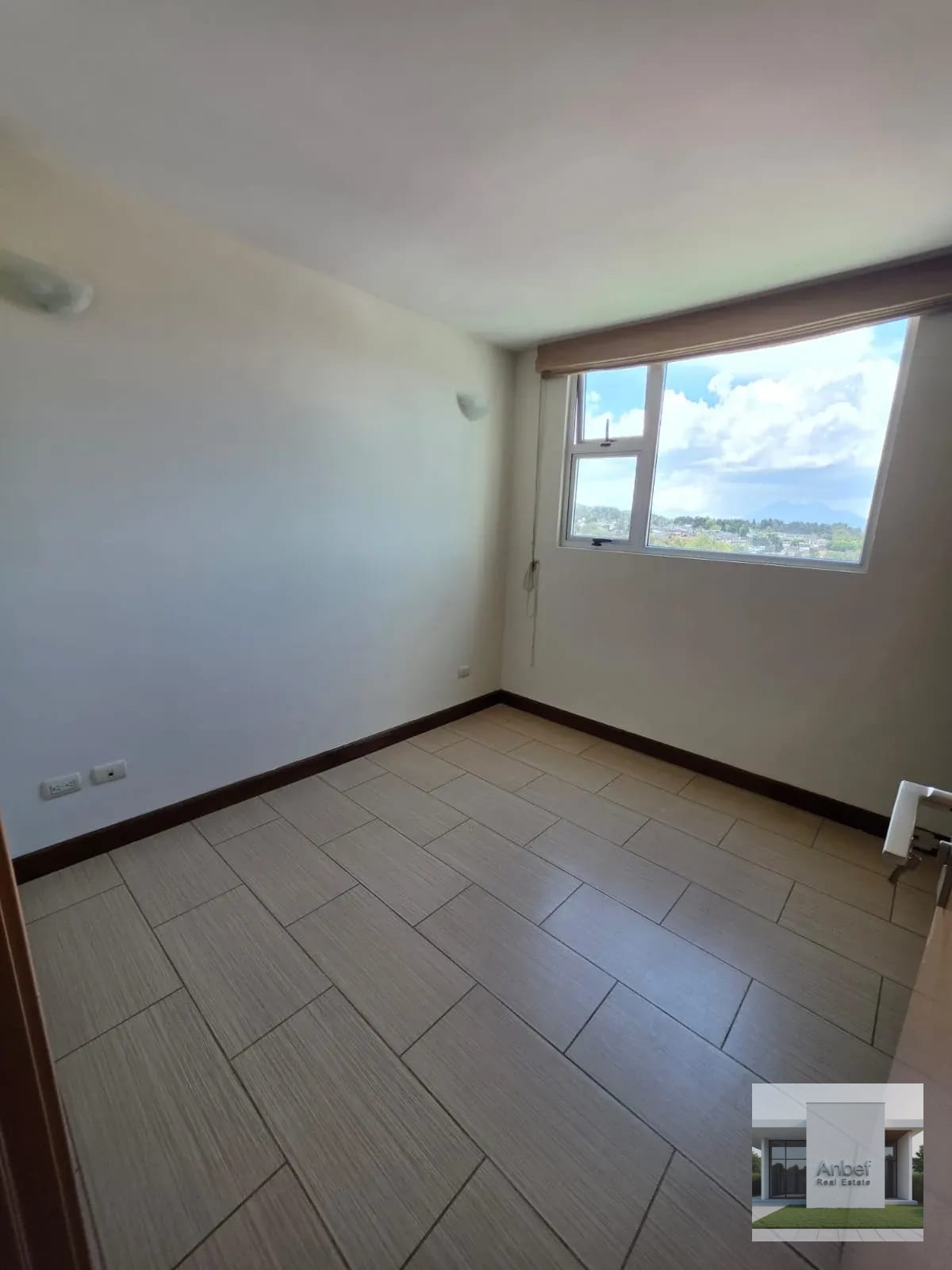 Alquiler Apartamento 3 Dormitorios La Villa Zona 14 — Apartamento en Alquiler en Condado La Villa, Zona 14, Guatemala, Ciudad — foto 9 de 9