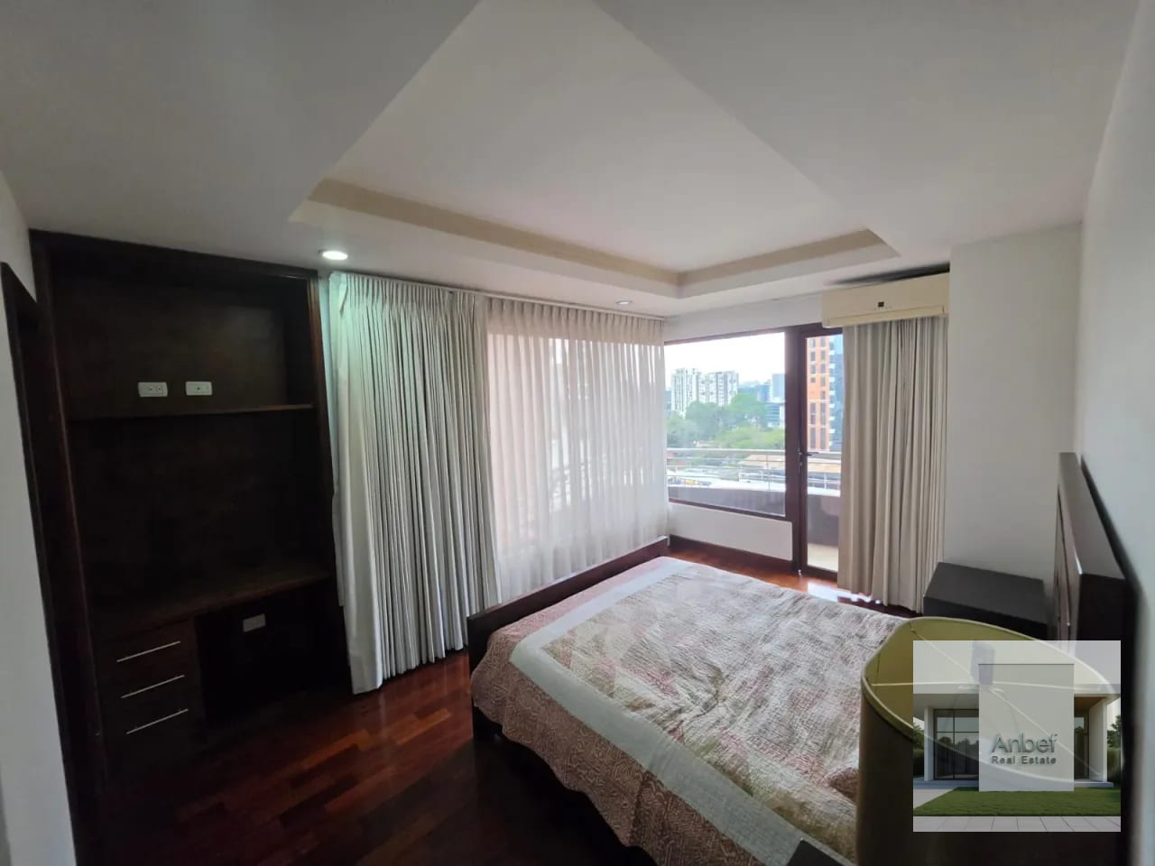 Alquiler Apartamento Amueblado 2 Dormitorios y cuarto de servicio Z10 — Apartamento en Alquiler en Zona 10, Guatemala, Ciudad — foto 11 de 12