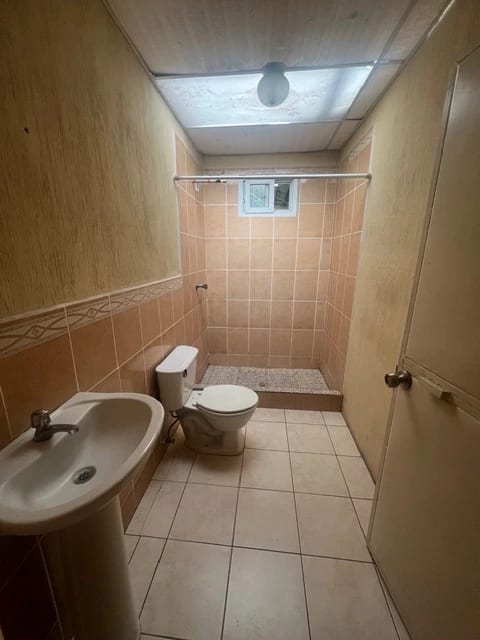 Casa en venta - Zona 5 — Casa en Venta en Zona 5, Guatemala, Ciudad — foto 8 de 10