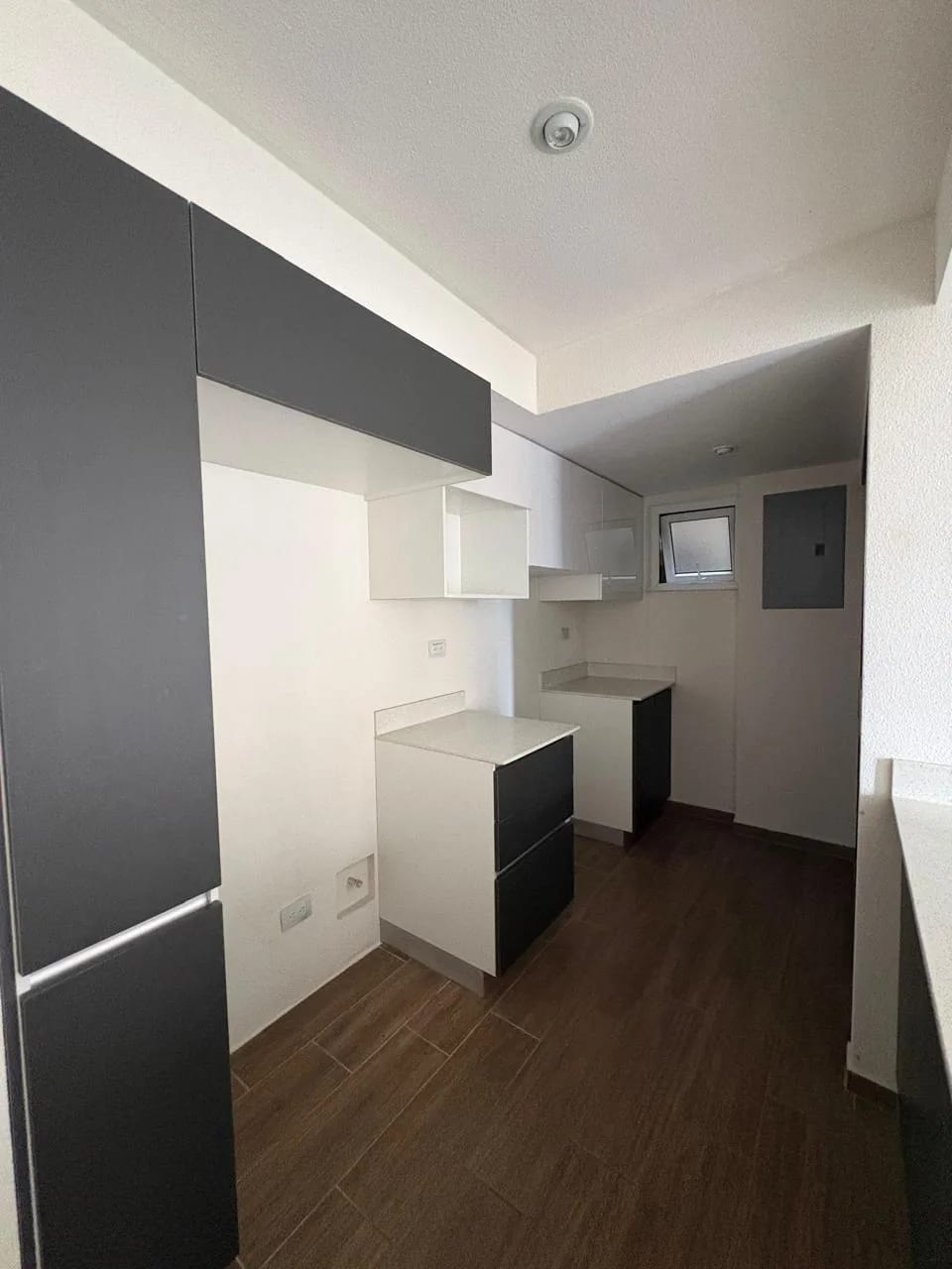 Apartamento en venta - Zona 7 — Apartamento en Venta en Zona 7, Guatemala, Ciudad — foto 4 de 10
