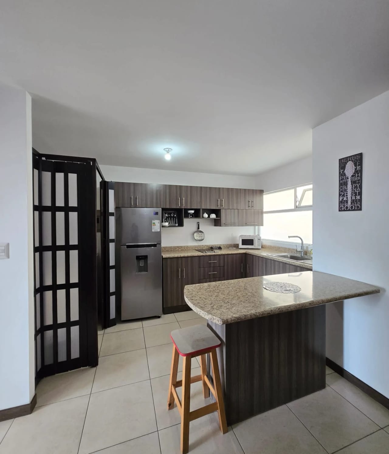 Apartamento en venta - Zona 11 — Apartamento en Alquiler en Zona 11, Guatemala, Ciudad — foto 4 de 9