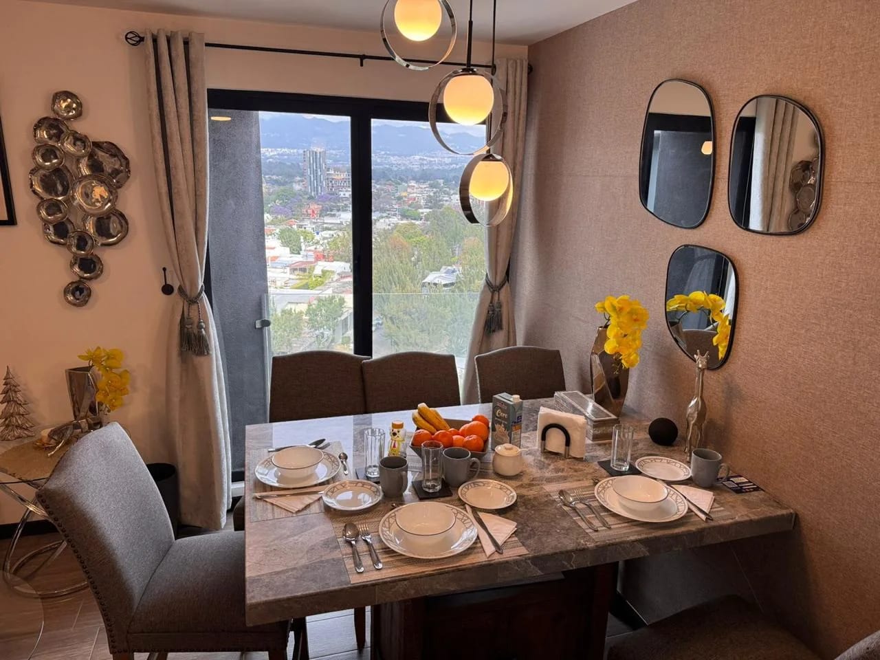 Apartamento amueblado en renta - Zona 11 — Apartamento en Alquiler en Zona 11, Guatemala, Ciudad — foto 1 de 8