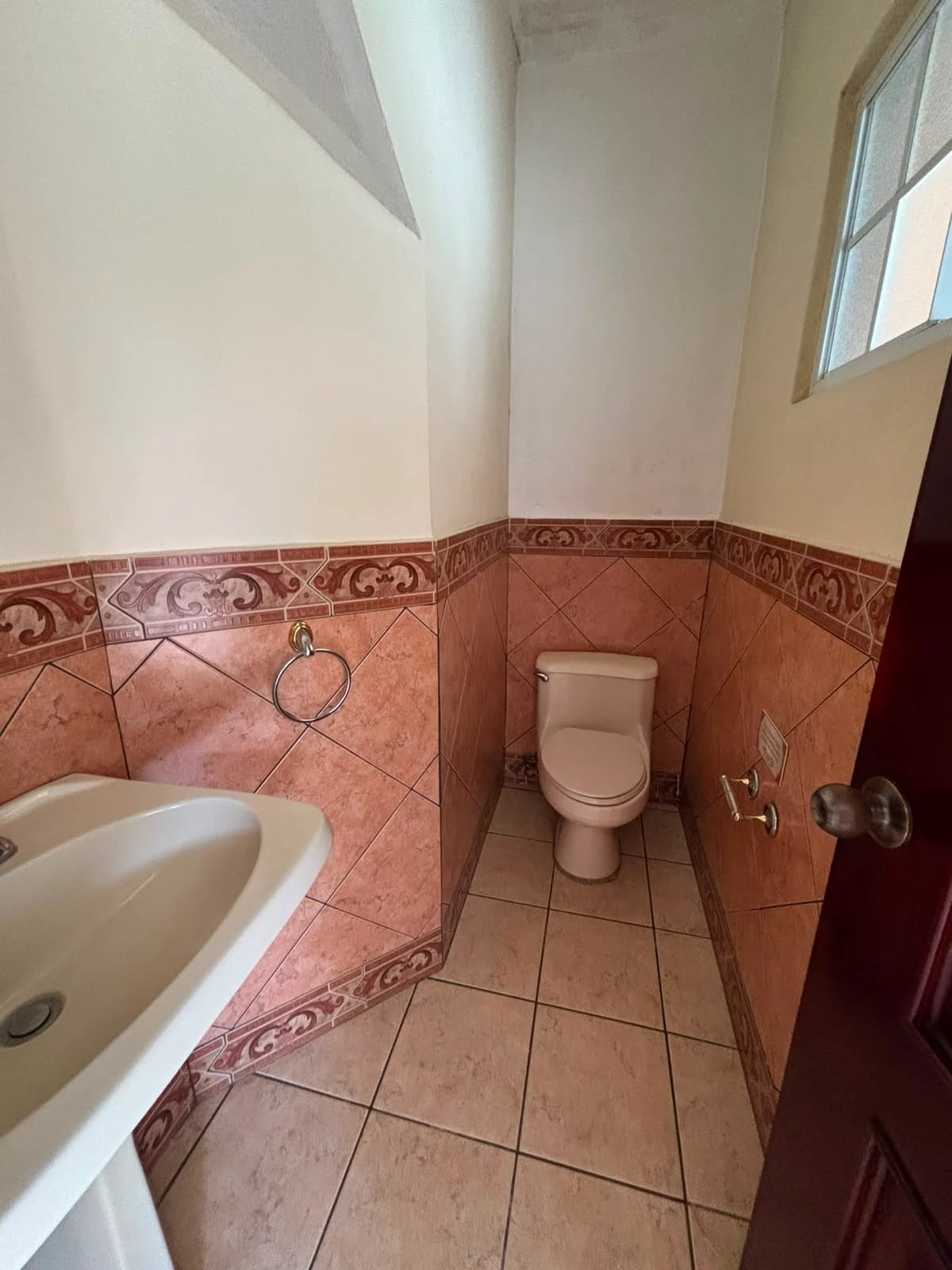Casa en renta - Santa Anita 2 - CAES — Casa en Venta en San José Pinula, Guatemala, Ciudad — foto 6 de 14