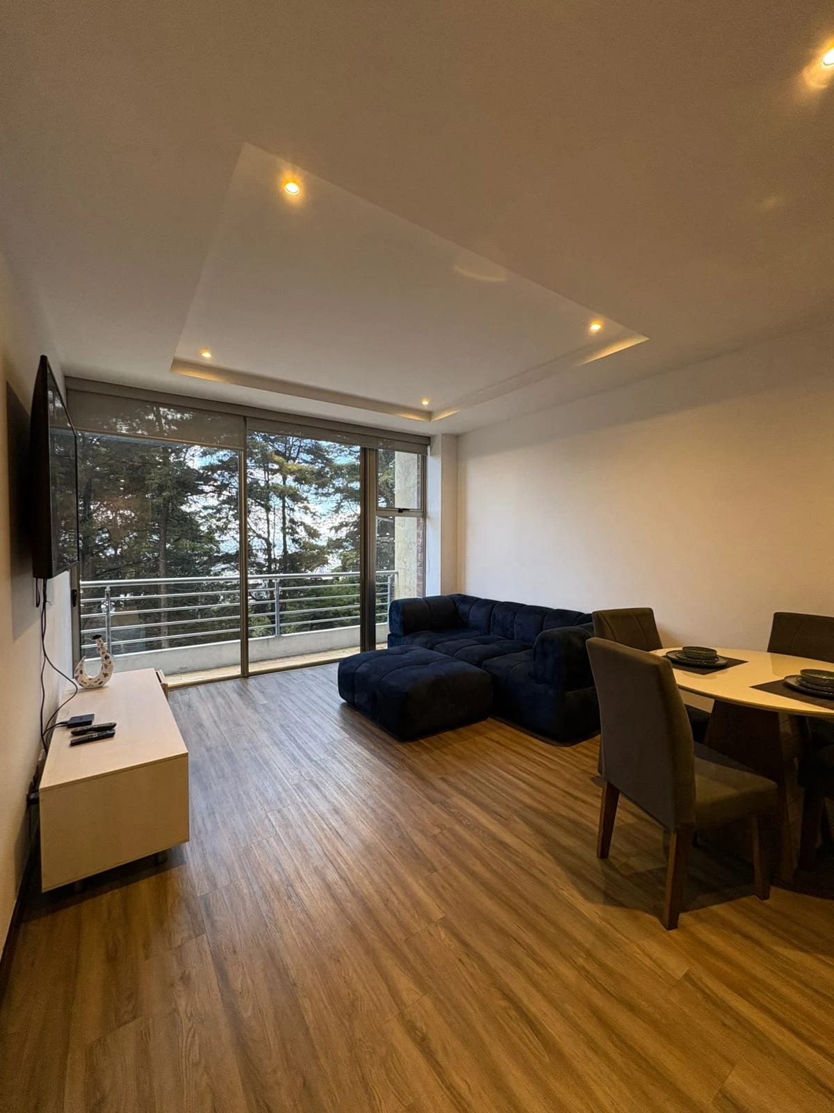 Apartamento en Alquiler / Venta Edificio Mirabella, Km. 9.5 CES — Apartamento en Venta en Carretera a El Salvador, Guatemala, Ciudad — foto 2 de 15