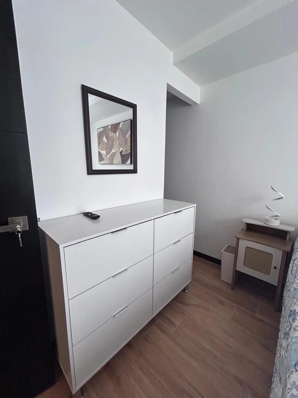 Apartamento en Alquiler Edificio Essenza - Zona 13 — Apartamento en Alquiler en Zona 13, Guatemala, Ciudad — foto 8 de 11
