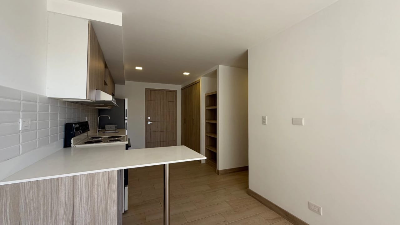 Apartamento en Alquiler Edificio Armonía, zona 12 — Apartamento en Alquiler en Zona 12, Guatemala, Ciudad — foto 11 de 13