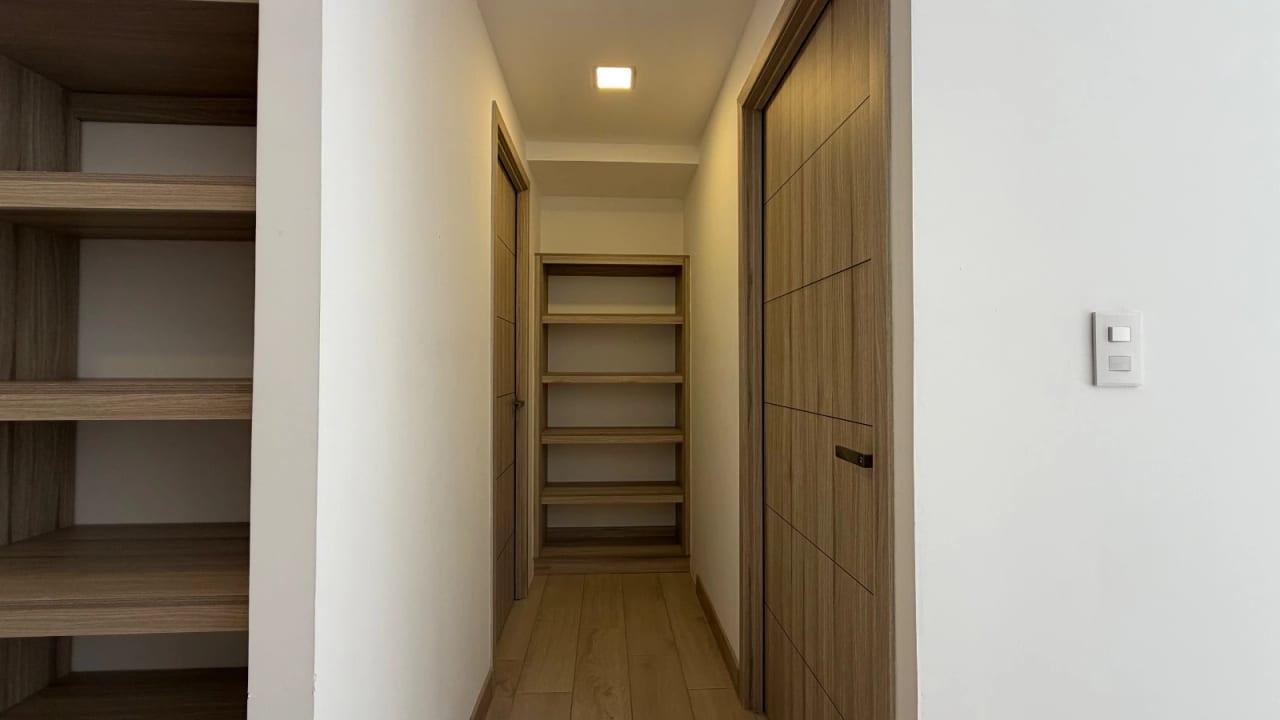 Apartament en renta con o sin muebles - Zona 10 — Apartamento en Alquiler en Zona 10, Guatemala, Ciudad — foto 3 de 13