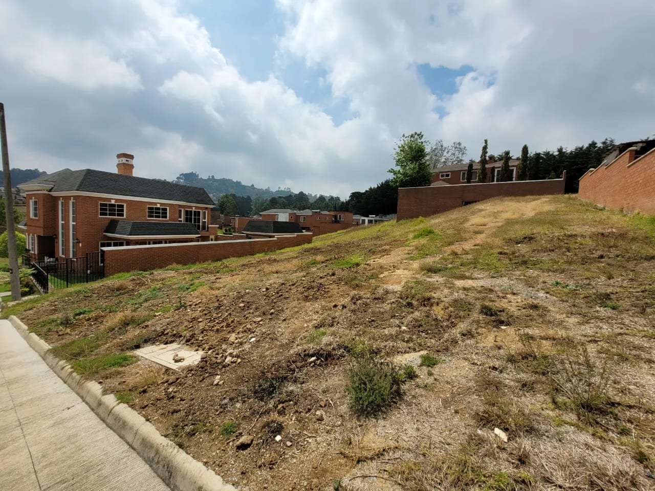 Terrenos en Venta en Condominio Buenafuente en Venta, Km. 16.5 CES — Terreno en Venta en Carretera a El Salvador, Guatemala, Ciudad — foto 1 de 8
