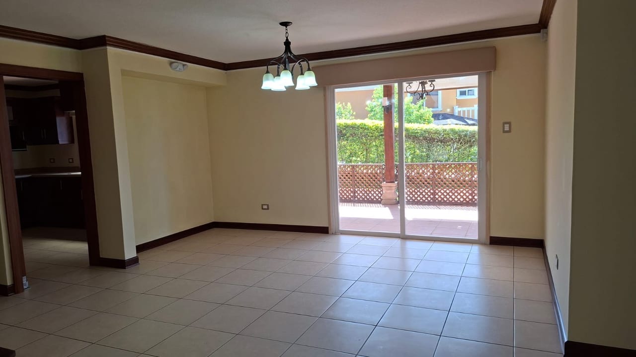 🏡 Casa en Venta | Condominio San Martín de Allende — Casa en Venta en km 26-30, Carretera a El Salvador, Guatemala, Ciudad — foto 2 de 17