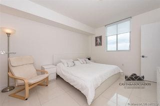 Apartamento en Venta en Miami Doral, Florida — Apartamento en Venta en *Otro / No especificar, Guatemala, Ciudad — miniatura 5 de 8