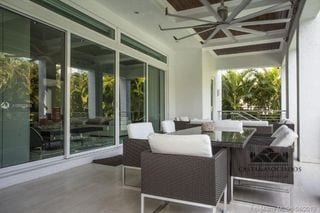 Casa en venta en Key Biscaine, Miami Florida — Casa vacacional en Venta en Guatemala, Ciudad — miniatura 10 de 13