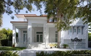 Casa en venta en Key Biscaine, Miami Florida — Casa vacacional en Venta en Guatemala, Ciudad — miniatura 1 de 13