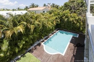 Casa en venta en Key Biscaine, Miami Florida — Casa vacacional en Venta en Guatemala, Ciudad — miniatura 5 de 13