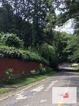 Venta Terreno El Encinal Mixco - Tronco 7  — Terreno en Venta en El Encinal, Zona 7 Mixco, Guatemala, Ciudad — miniatura 2 de 11