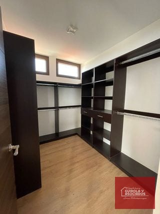 Casas Nuevas en Venta en Zona 15, la Isla 007CVZ15D — Casa en Venta en Zona 15, Guatemala, Ciudad — miniatura 12 de 16