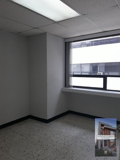 ALQUILO OFICINA EN CENTRO EMPRESARIAL ZONA 10 — Oficina en Alquiler en Centro Empresarial, Zona 10, Guatemala, Ciudad — foto 2 de 6