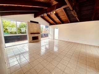 Apartamento remodelado excelente ubicacion sobre la diagonal 6 — Apartamento en Alquiler en Zona 10, Guatemala, Ciudad — miniatura 10 de 11