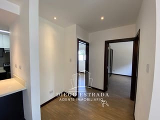 Apartamento con balcón y terraza — Apartamento en Alquiler en Carretera a El Salvador, Guatemala, Ciudad — miniatura 6 de 12