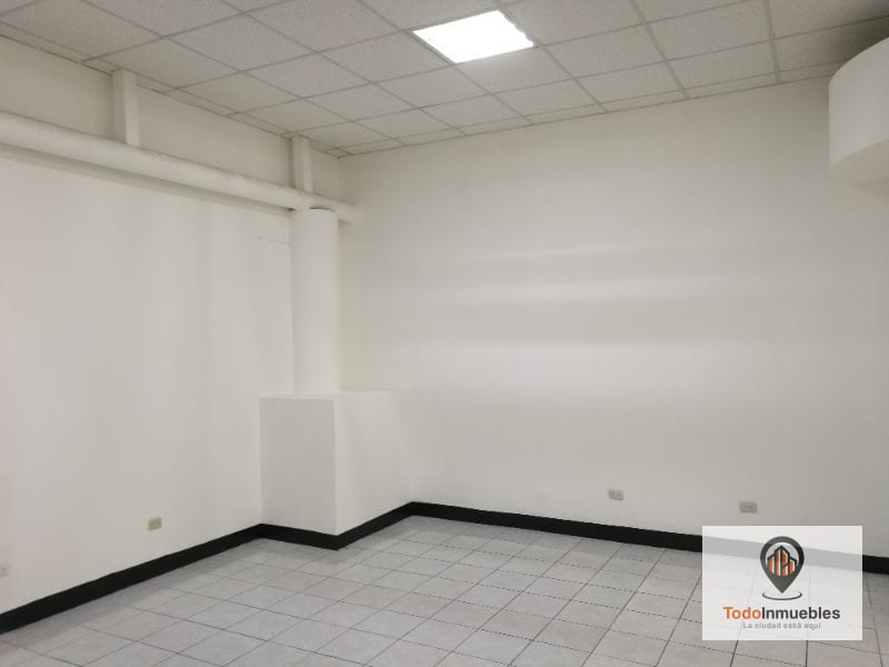 3 locales en venta en Centro Comercial Los Próceres — Local en Venta en Centro Comercial Los Próceres, Zona 10, Guatemala, Ciudad — foto 3 de 8