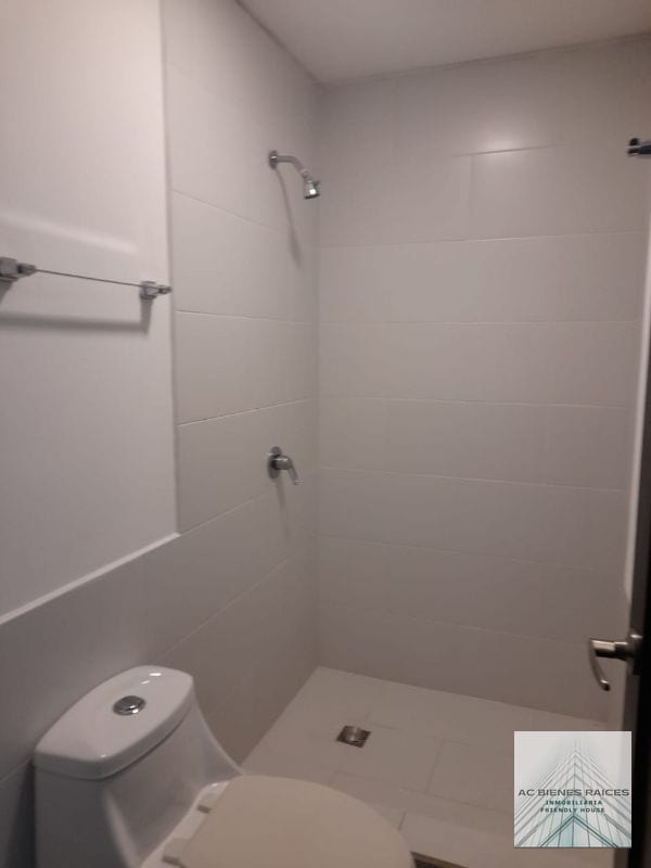 Renta de 3 habitaciones VH1 — Apartamento en Alquiler en Zona 15, Guatemala, Ciudad — foto 10 de 10
