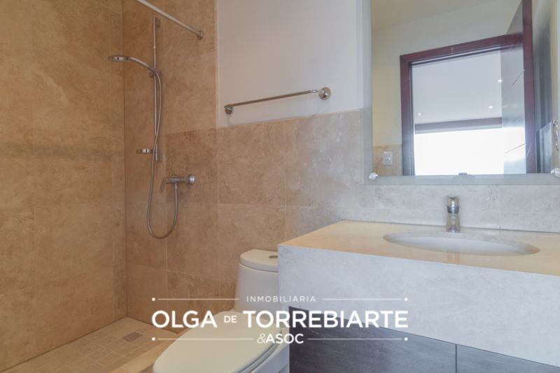 Apartamento en Tiffany Cañada — Apartamento en Alquiler en Tiffany Cañada, Zona 14, Guatemala, Ciudad — foto 12 de 13