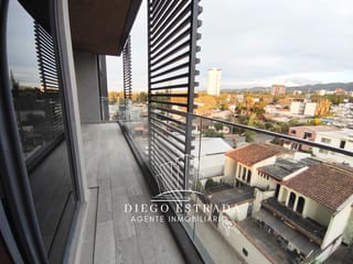 Apartamento con piscina en excelente ubicación — Apartamento en Alquiler en Zona 15, Guatemala, Ciudad — miniatura 5 de 16