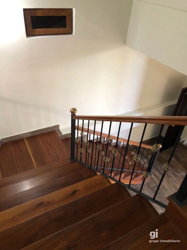 Amplia casa en venta con espacio adicional para un pequeño negocio. Ubicada en Zona 15 — Casa en Venta en Zona 15, Guatemala, Ciudad — foto 6 de 11