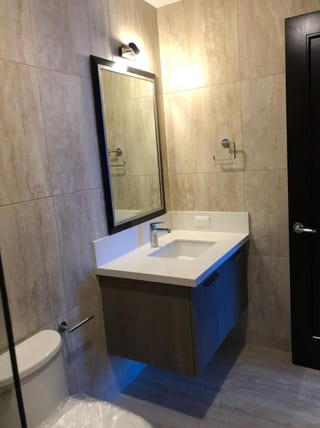 Apartamento amueblado en renta zona 14 — Apartamento en Alquiler en Zona 14, Guatemala, Ciudad — miniatura 4 de 11