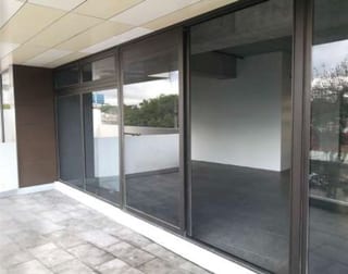 OFICINA CON BALCÓN EN EDIFICIO ASCEND, ZONA 9 — Oficina en Alquiler en Ascend, Zona 9, Guatemala, Ciudad — miniatura 8 de 14