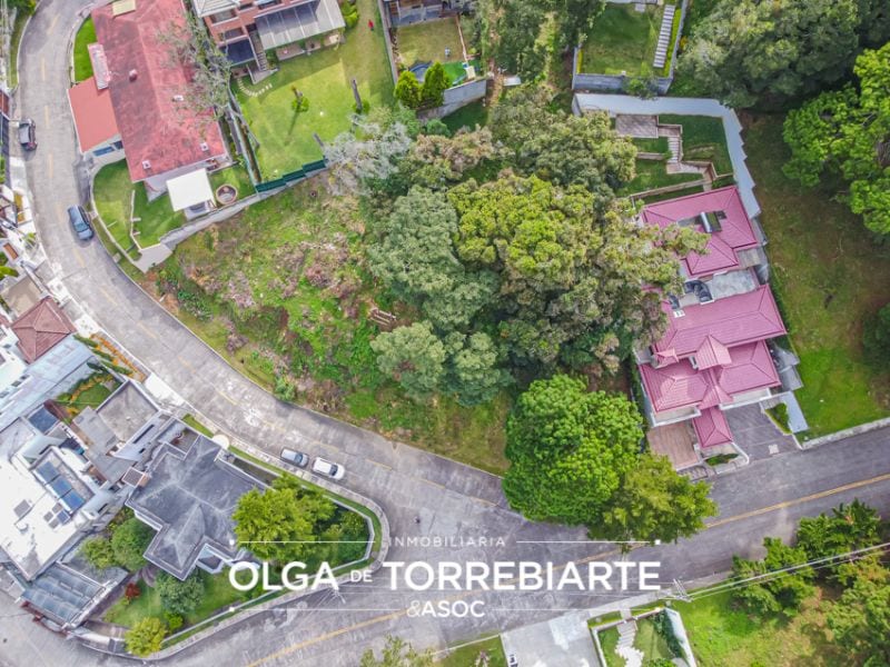 Terreno en Las Cumbres, zona 16 — Terreno en Venta en Las Cumbres, Zona 16, Guatemala, Ciudad — foto 1 de 2
