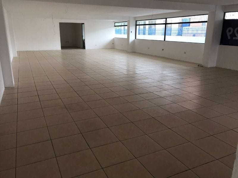 EDIFICIO EN ZONA 4 EN RENTA - Miniatura 6