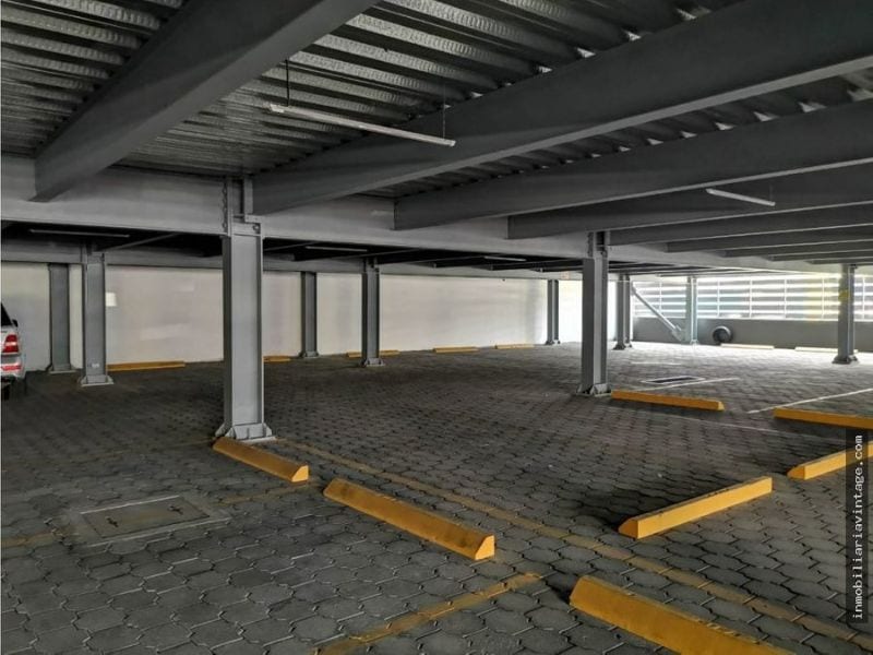 EDIFICIO ZONA 9 EN RENTA — Edificio en Alquiler en Zona 9, Guatemala, Ciudad — foto 1 de 9