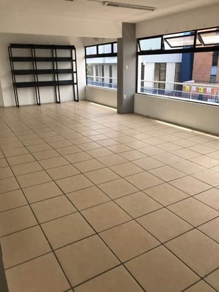 EDIFICIO EN ZONA 4 EN RENTA — Edificio en Alquiler en Zona 4, Guatemala, Ciudad — miniatura 8 de 8